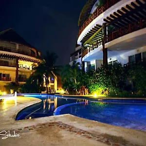quadra-deluxe-apartment-8-pax-mamitas-zone-by-yeah.allrivieramayahotels.com/